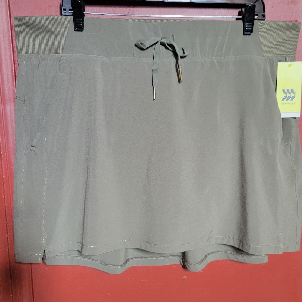 All in Motion Mid-Rise Moss Green Skort with Comfortable Fit Size XXL - Picture 2 of 11